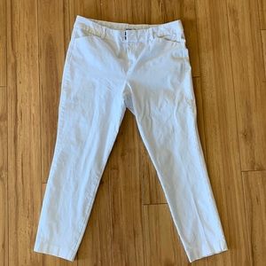 Old Navy white pixie dress pants. Sz 12.